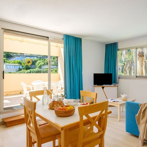 APARTMENT 4 people - 1 bedroom - Air-conditioned
