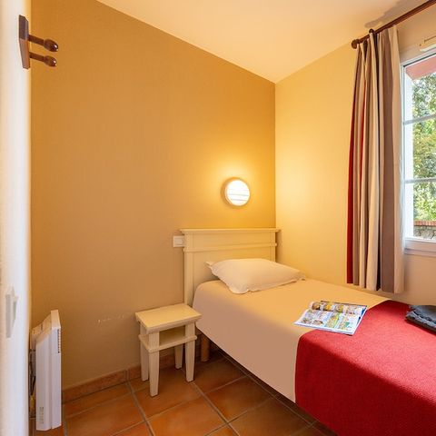 APARTMENT 3 people - - Terrace