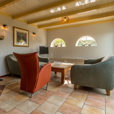 HOUSE 6 people - The Ducat