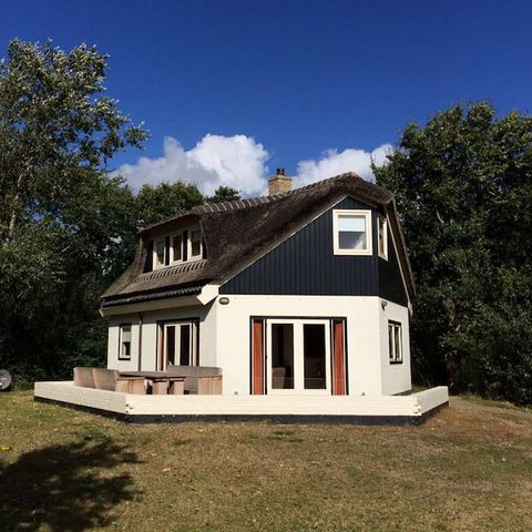 HOUSE 8 people - Dune house The Short-eared Owl