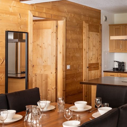 APARTMENT 10 people - de Mesure