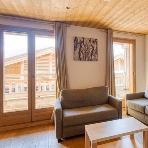 APARTMENT 4 people - Arolle