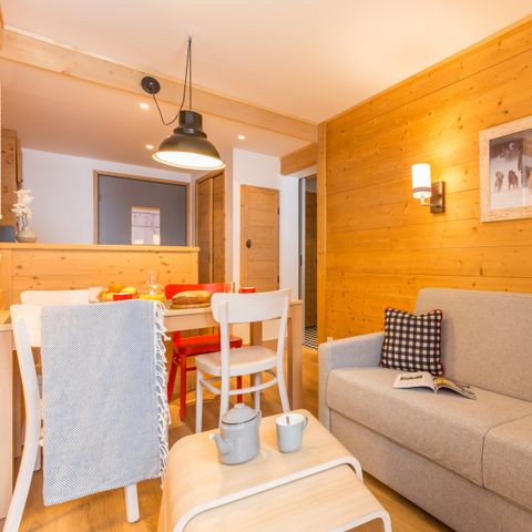 APARTMENT 5 people - (max 4 adults) Standard