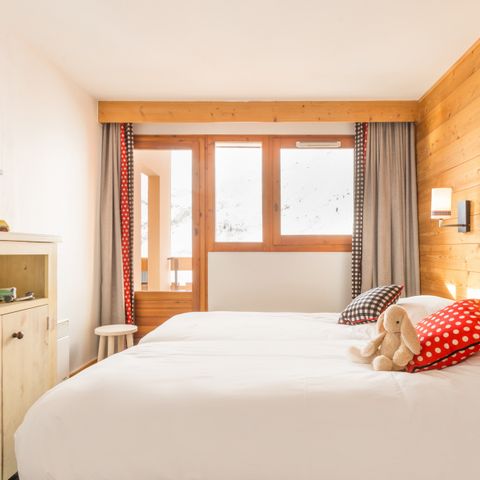 APARTMENT 9 people - (max 7 adults) Standard