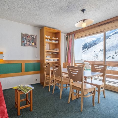 APARTMENT 4 people - (max 2 adults) Studio Standard-Eco Southside M2Y14ZD