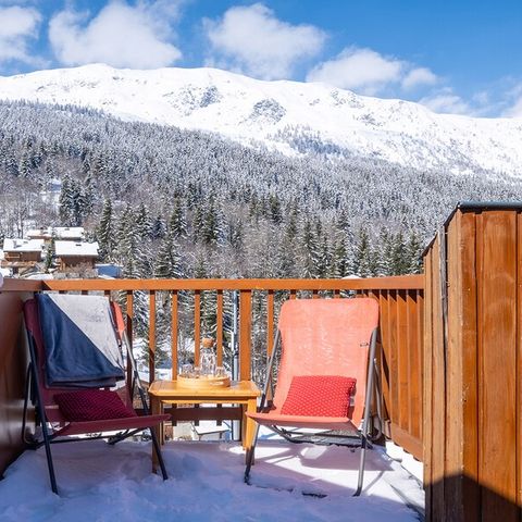 Apartment 6 persons - Flat 6 people - 1 bedroom + 1 sleeping area - Valley view - Balcony