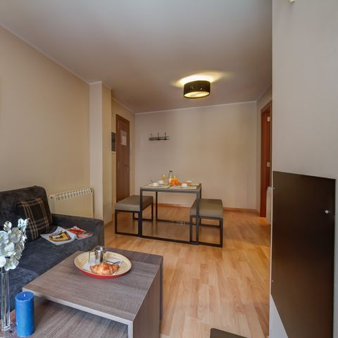 APARTMENT 4 people - (max 2 adults) Standard