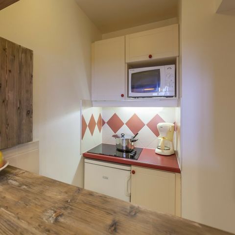APARTMENT 5 people - (max 4 adults) Standard