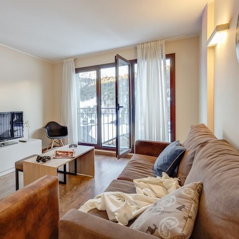 APARTMENT 6 people - (max 4 adults) Standard