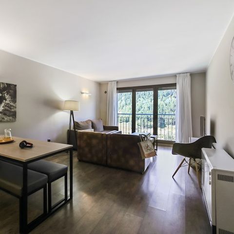 APARTMENT 8 people - (max 6 adults) Standard