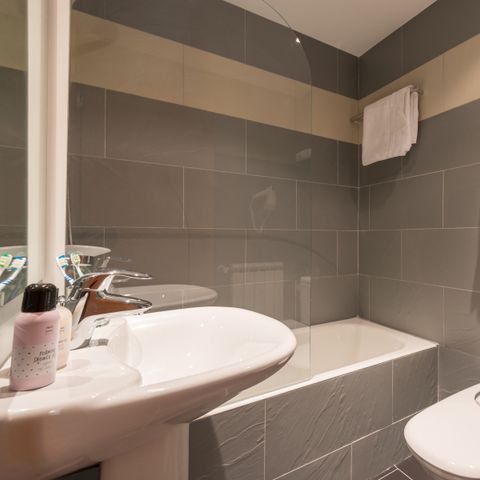 APARTMENT 4 people - (max 2 adults) Standard