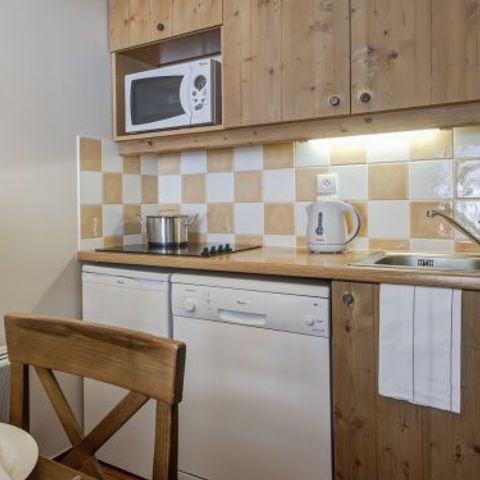 Apartment 5 persons - Flat 5 people - 1 bedroom - around 31 m² (VAL25)