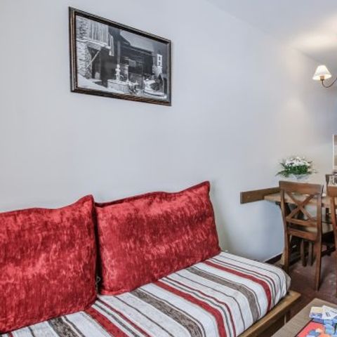 Apartment 5 persons - Flat 5 people - 1 bedroom - around 31 m² (VAL25)