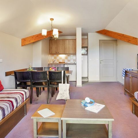 APARTMENT 7 people - (max 6 adults) Standard