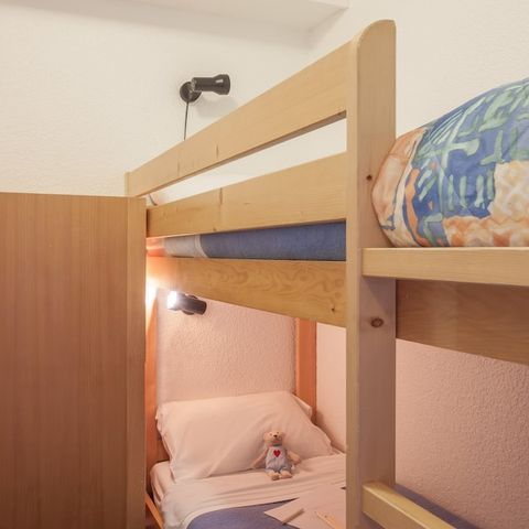 APARTMENT 4 people - (max 2 adults) Studio Standard-Eco Y2Y14D