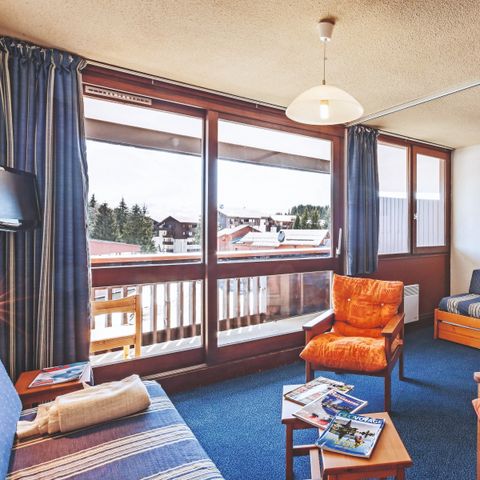 APARTMENT 5 people - (max 3 adults) Standard-Eco Y2Y25D