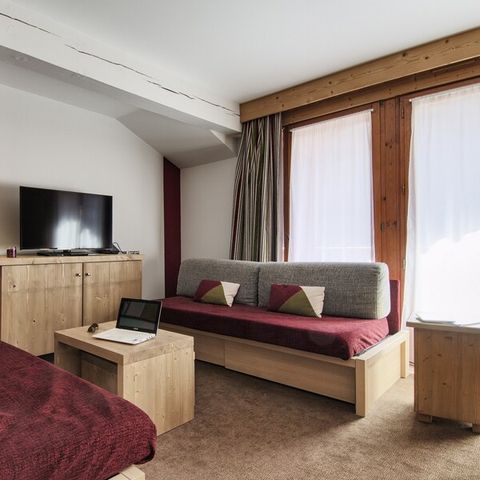 APARTMENT 7 people - (max 6 adults) Superior