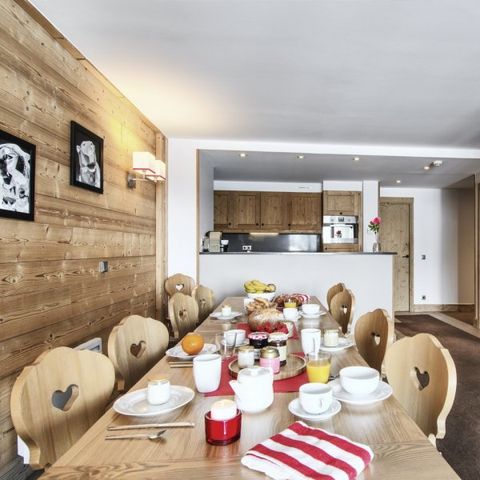 APARTMENT 10 people - (max 9 adults) Superior