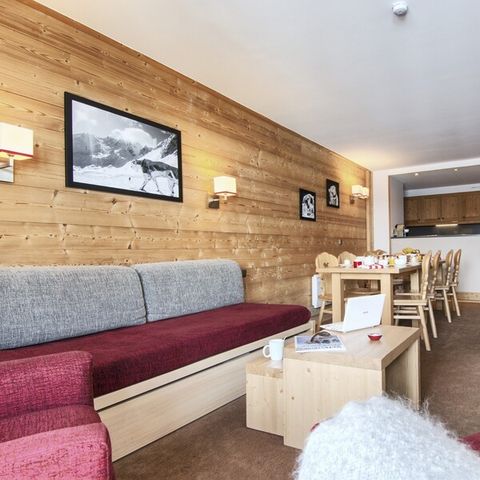 APARTMENT 10 people - (max 9 adults) Superior