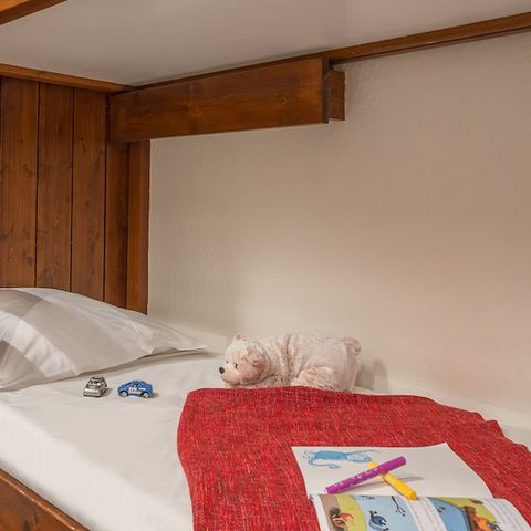 APARTMENT 4 people - (max 2 adults) Studio Standard-Eco G2Y14D