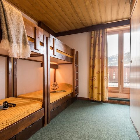 APARTMENT 6 people - (max 2 adults) Standard-Eco G2Y26D