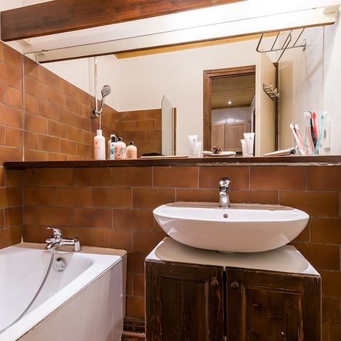 APARTMENT 6 people - (max 2 adults) Standard-Eco G2Y26D