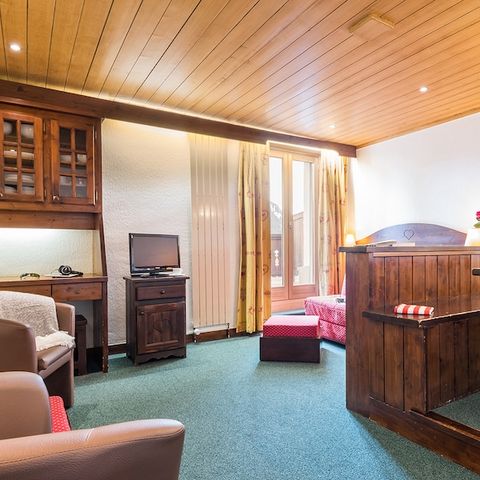 APARTMENT 6 people - (max 2 adults) Standard-Eco G2Y26D