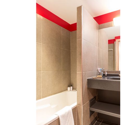 APARTMENT 6 people - Superior
