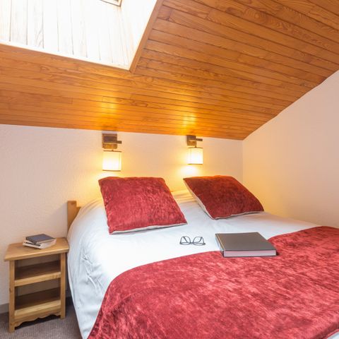 APARTMENT 6 people - (max 4 adults) Standard