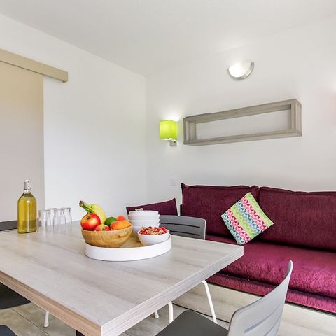 APARTMENT 4 people - (max 3 adults) Studio Standard-Eco S1Y14D