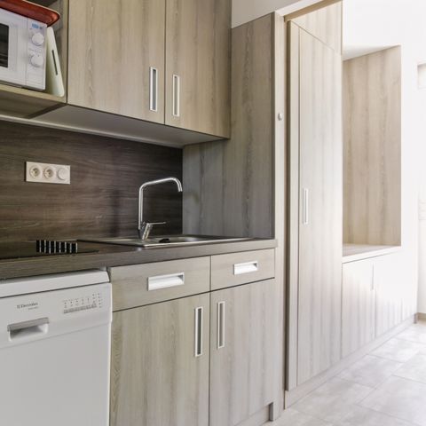 APARTMENT 4 people - (max 3 adults) Studio Standard-Eco Gardenview S1Y14IS
