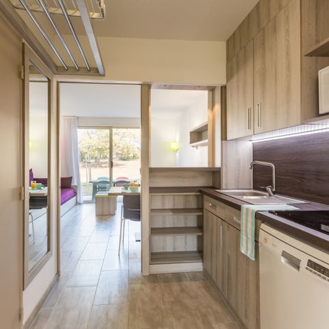 APARTMENT 5 people - (max 4 adults) Studio Standard-Eco Gardenview S1Y15ID