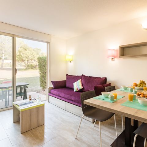 APARTMENT 5 people - (max 4 adults) Studio Standard-Eco Gardenview S1Y15ID