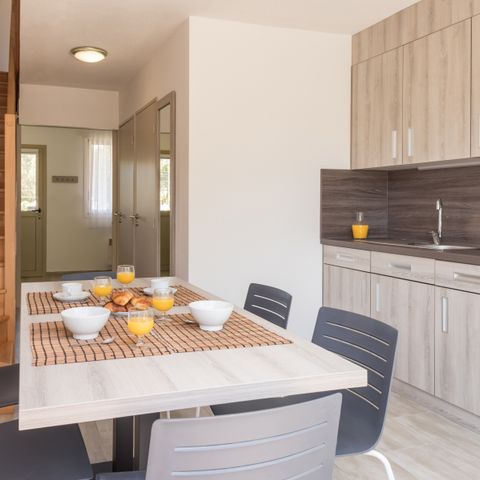 APARTMENT 6 people - (max 4 adults) Standard-Eco Duplex Gardenview S1YX6ID