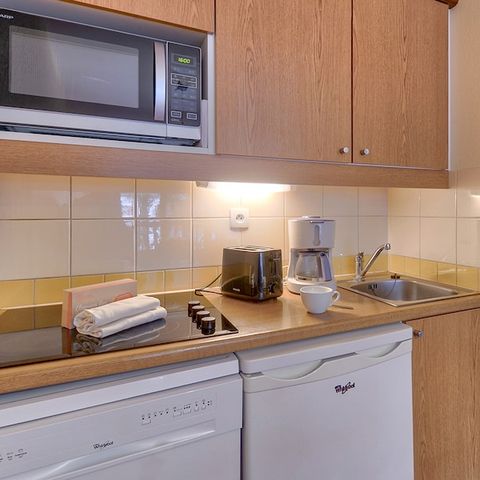 APARTMENT 5 people - (max 4 adults) Standard