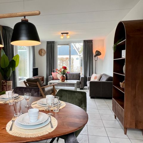 Bungalow 6 persons - C