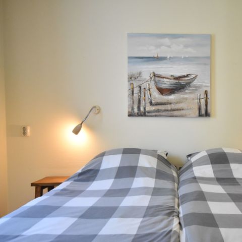 Bungalow 6 persons - B