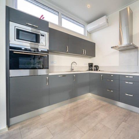 HOUSE 6 people - Pavilion Waterfront