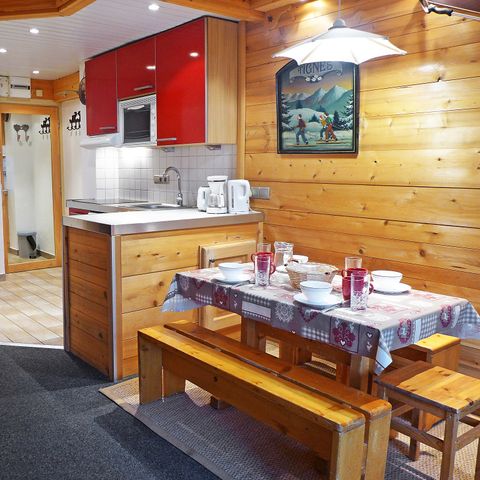 APARTMENT 4 people - Tichot B2 3*