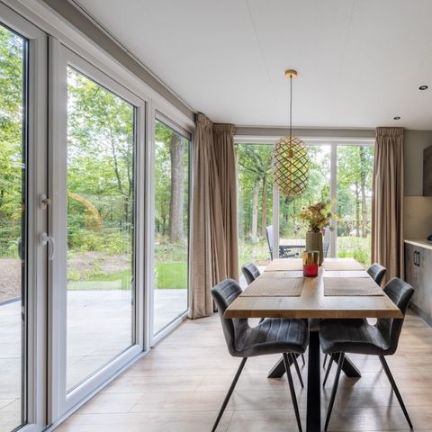 HOUSE 4 people - Forest View