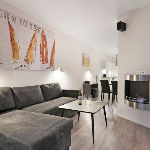 APARTMENT 4 people - 2-4L1 Promenade villa