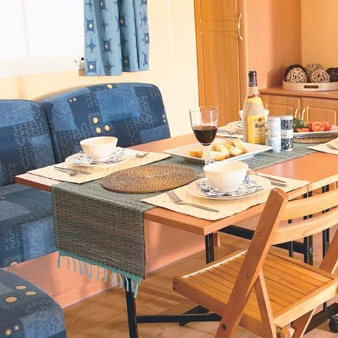 Mobile home 6 persons - Mobil-home | Classic | 2 Bedrooms | 4/6 Pers. | Terrace with elevation, not covered