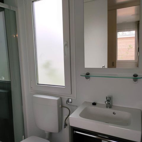 UNUSUAL ACCOMMODATION 4 people - Tiny Cottage 2+2