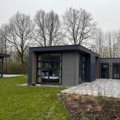 HOUSE 10 people - L-cube switched sauna 10