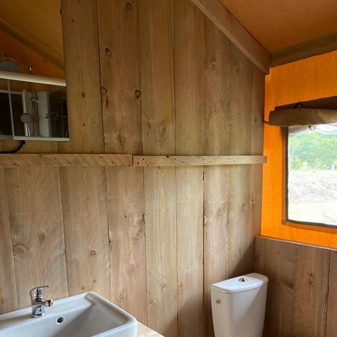 CANVAS AND WOOD TENT 5 people