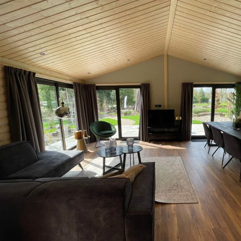CHALET 6 people - Hackfort Wood Hot tub