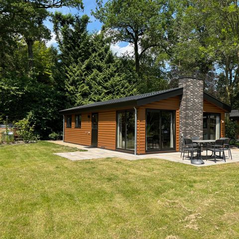 CHALET 6 people - Hackfort Wood Hot tub