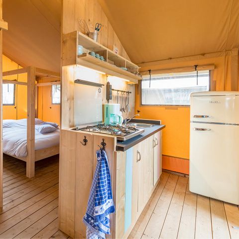 Canvas and wooden tent 4 persons - Adventure tent