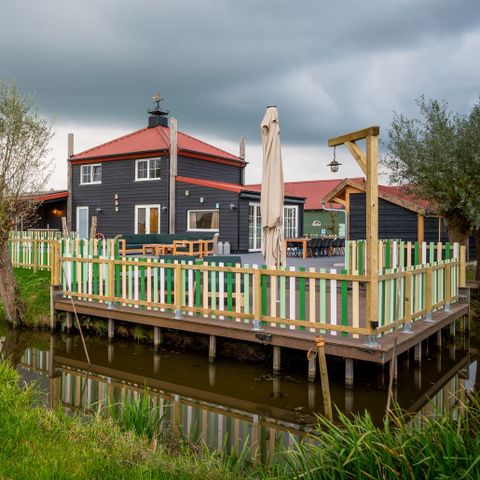 HOUSE 14 people - Luxury wellness farm