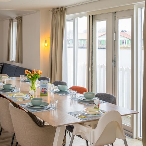 Group accommodation 10 persons - Fien & Teun Schippersvilla